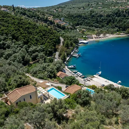 Argiri Meganisi - Seafront Luxury Villa, P-pool, Seaviews, Walk To فيلة